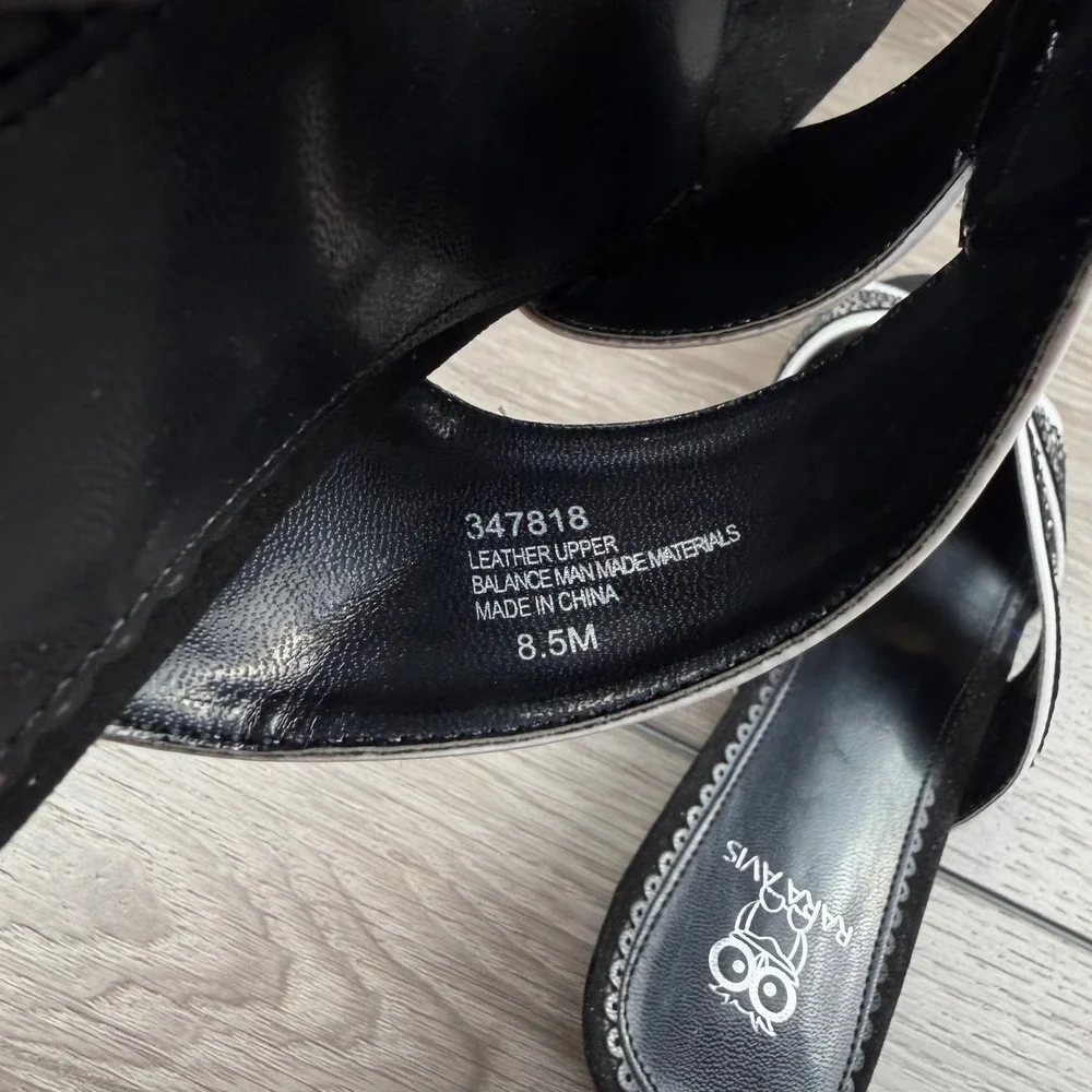 Rara Avis Womens Wedge Sandals Lace Detail Black White 8.5M